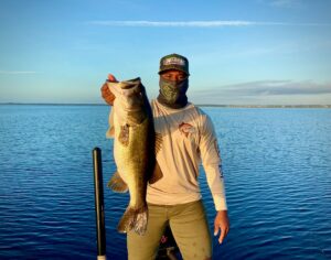 Giant 8 pound lake toho bass