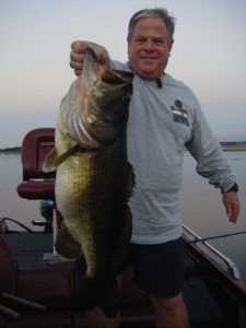 Monster Lake Toho bass
