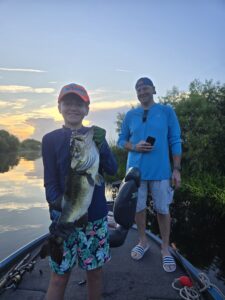 6 pound lake toho bass